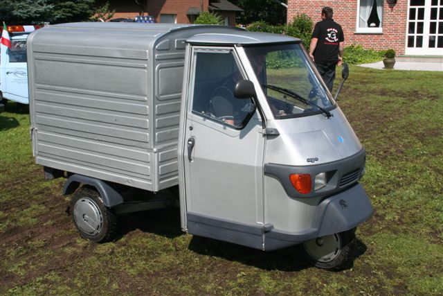 Ape 50